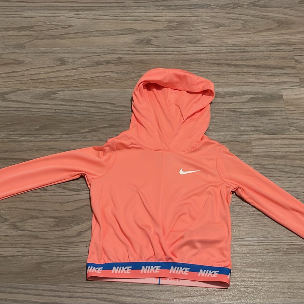 Nike girls dri fit hoodie